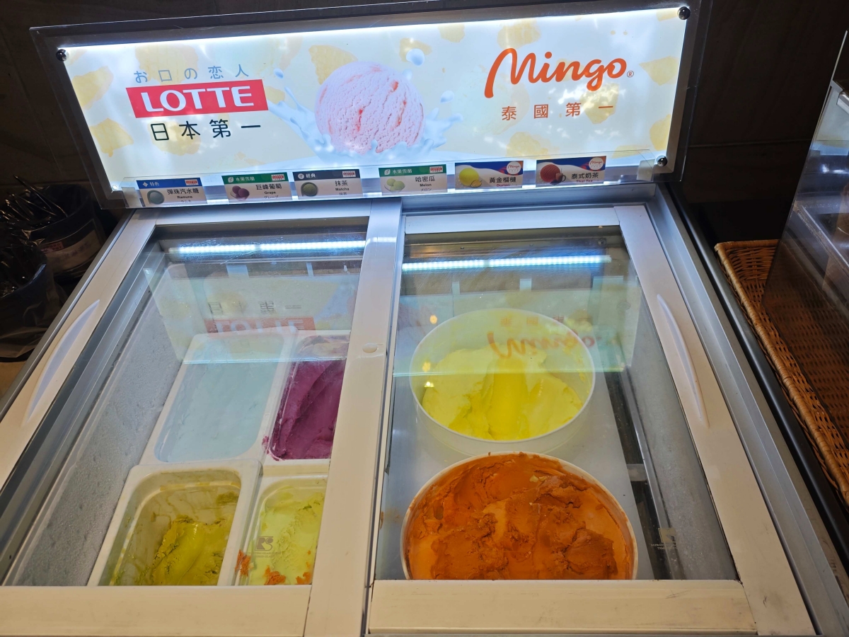 肉多多火鍋最新活動懶人包| 299 輕量級套餐全新上市、268 自助吧 +打卡再送肉海鮮!全台、全天候、平假日不限時,(西門店.淡水店例假日除外,湯底.服務費另計) - 第21張圖 肉多多火鍋最新活動懶人包| 299 輕量級套餐全新上市、268 自助吧 +打卡再送肉海鮮!全台、全天候、平假日不限時,(西門店.淡水店例假日除外,湯底.服務費另計)