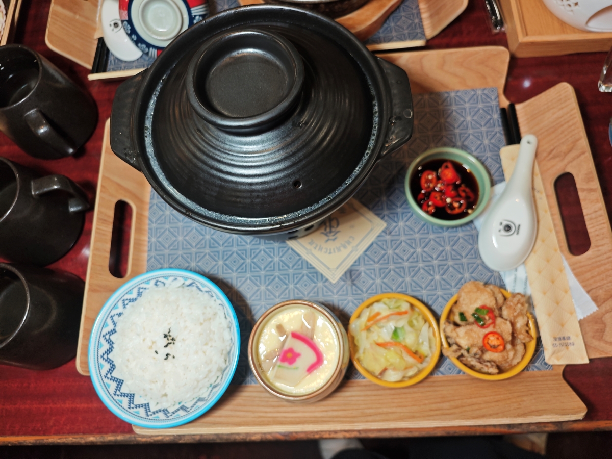 桃園莊敬路上的時光座標：在「茶自點」尋回聚會的純粹溫度