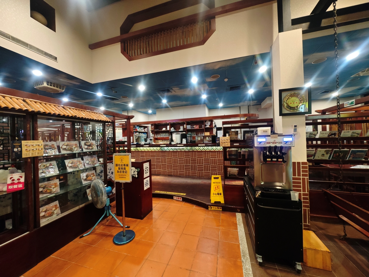 桃園莊敬路上的時光座標：在「茶自點」尋回聚會的純粹溫度