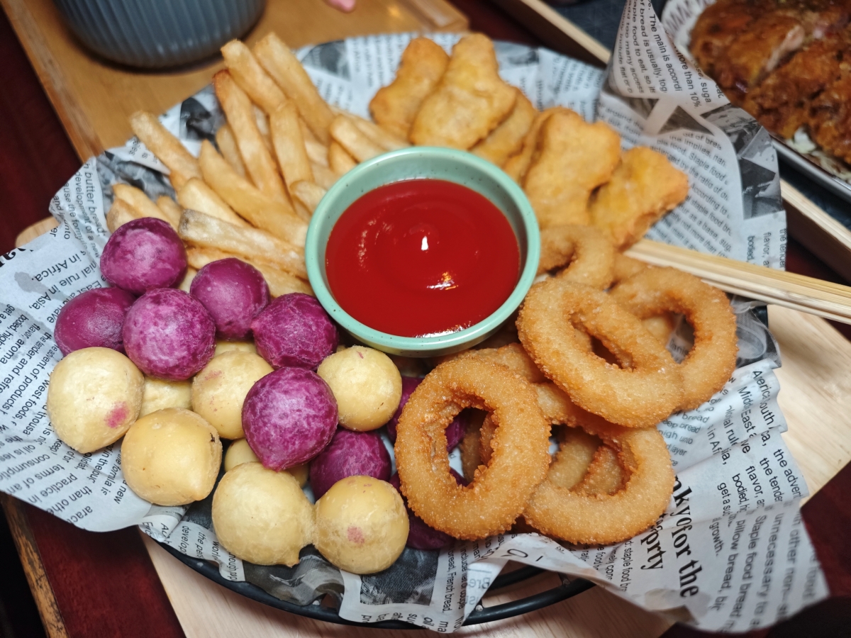 桃園莊敬路上的時光座標：在「茶自點」尋回聚會的純粹溫度