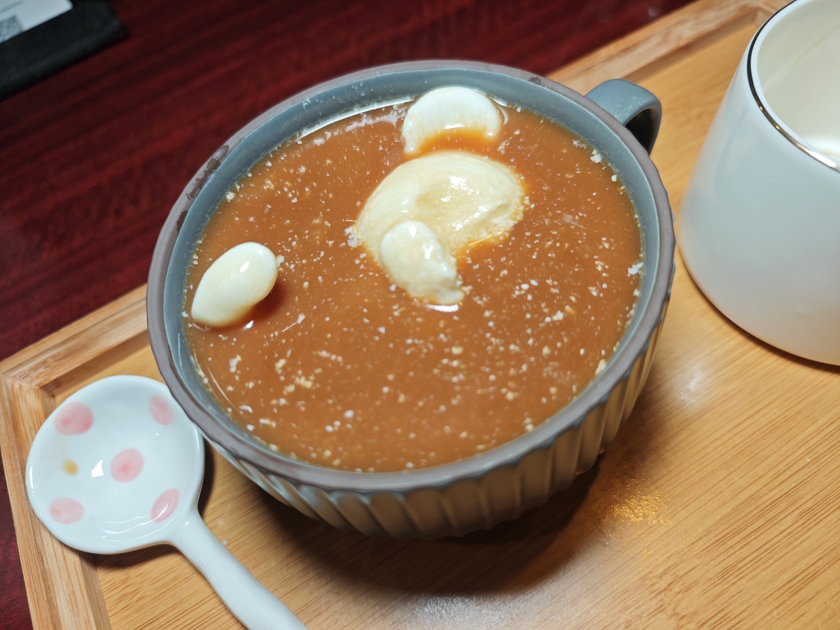 桃園莊敬路上的時光座標：在「茶自點」尋回聚會的純粹溫度