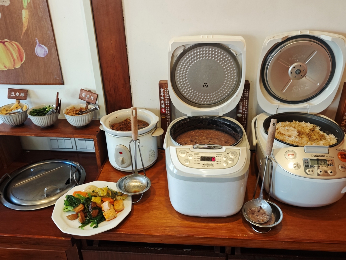 蕃薯藤自然食堂（食寓）-穿越時光的饗宴：在平鎮百年日式老屋，找回味蕾的純粹感動