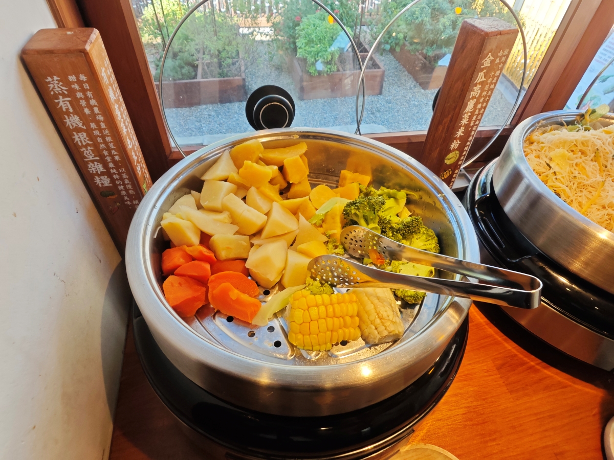 蕃薯藤自然食堂（食寓）-穿越時光的饗宴：在平鎮百年日式老屋，找回味蕾的純粹感動