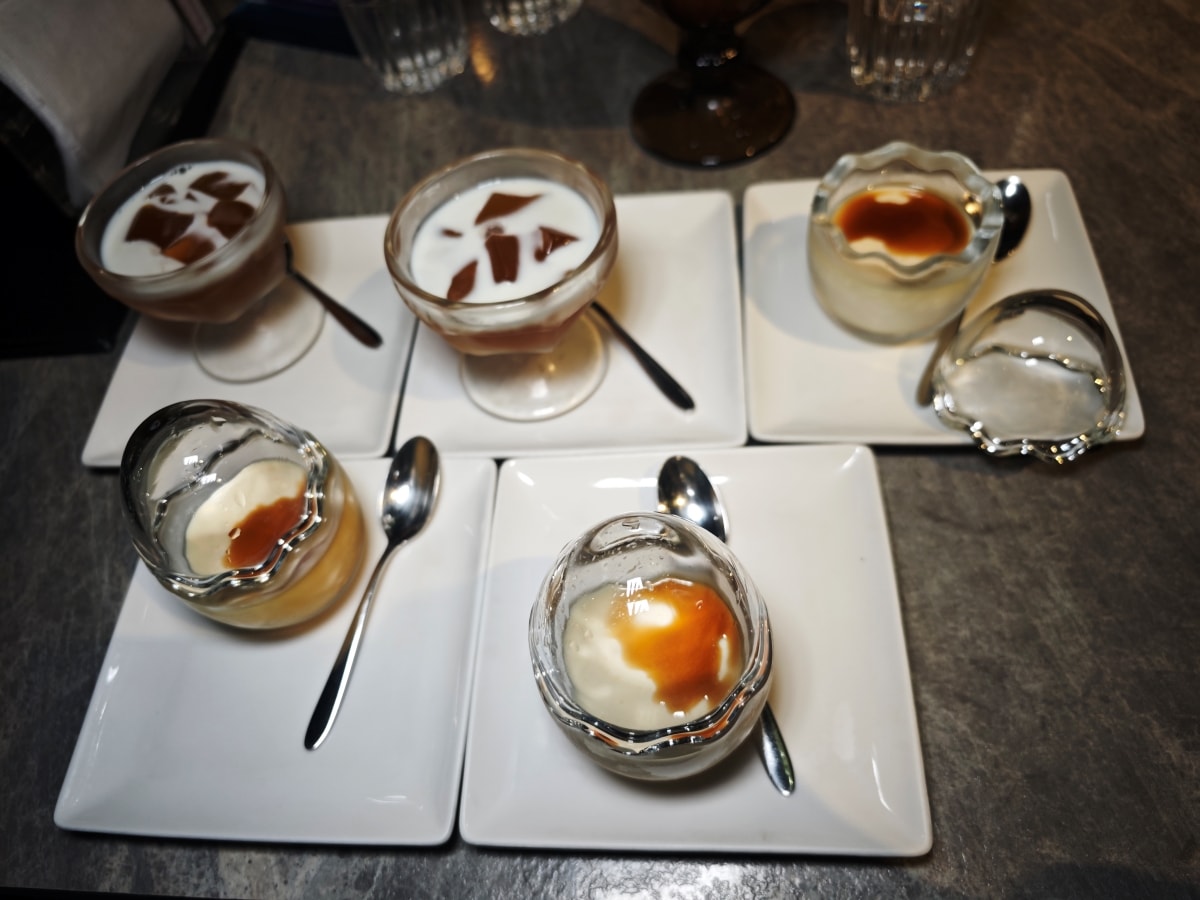 【中壢美食推薦】古月新城：車站旁的夢幻秘境！包廂聚餐、網美打卡、多國料理一次滿足