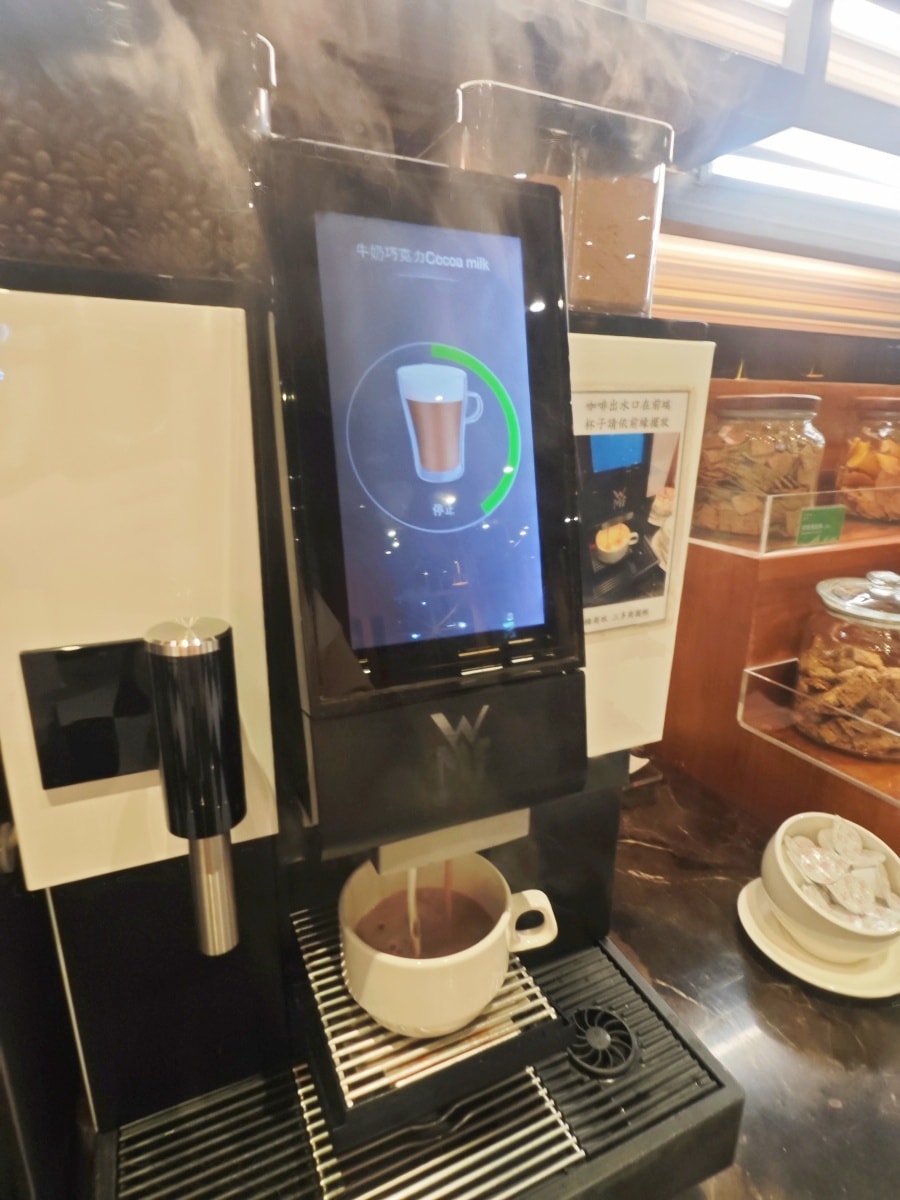 【高雄住宿推薦】康橋商旅三多商圈館:一泊三食吃到飽?超狂宵夜、下午茶、早餐全制霸,小資族與親子的南台灣首選! - 第48張圖 【高雄住宿推薦】康橋商旅三多商圈館:一泊三食吃到飽?超狂宵夜、下午茶、早餐全制霸,小資族與親子的南台灣首選!