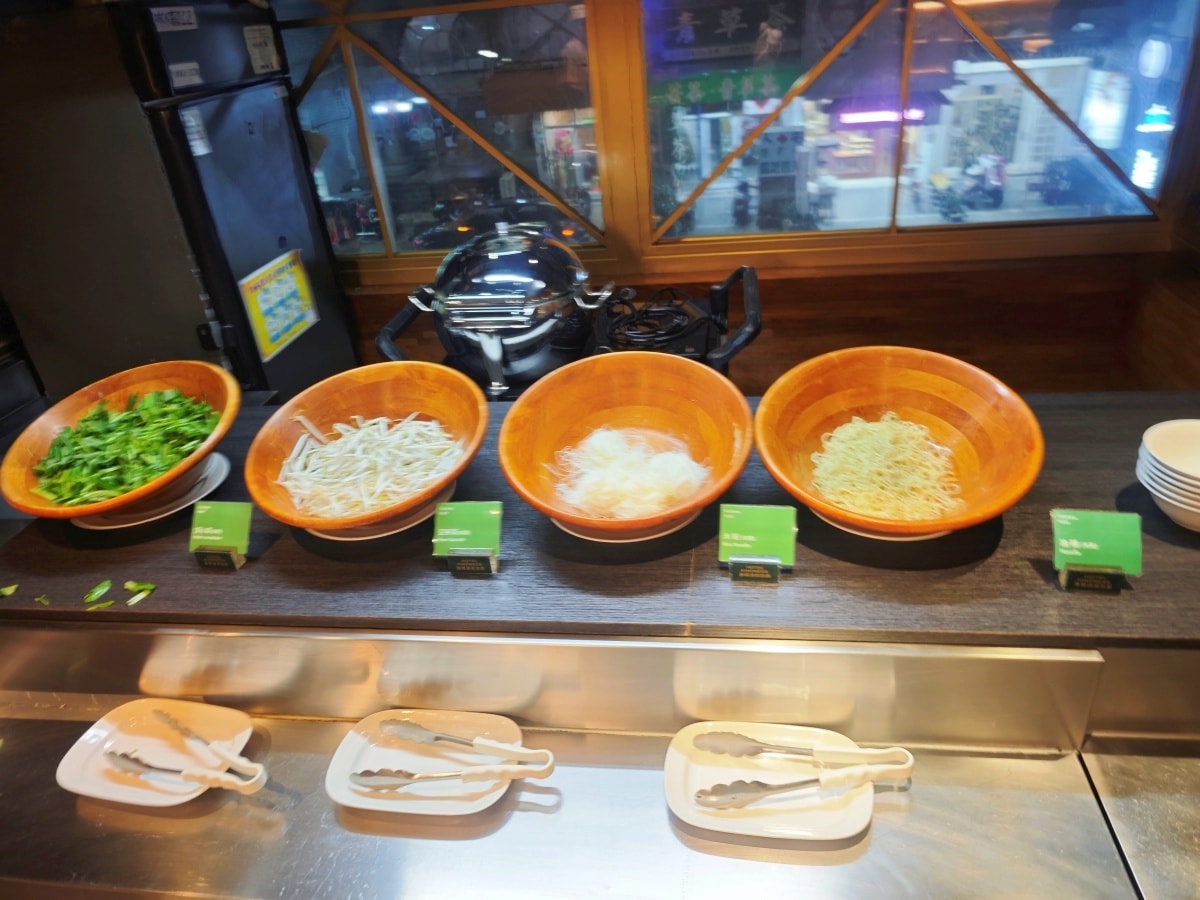 【高雄住宿推薦】康橋商旅三多商圈館:一泊三食吃到飽?超狂宵夜、下午茶、早餐全制霸,小資族與親子的南台灣首選! - 第38張圖 【高雄住宿推薦】康橋商旅三多商圈館:一泊三食吃到飽?超狂宵夜、下午茶、早餐全制霸,小資族與親子的南台灣首選!