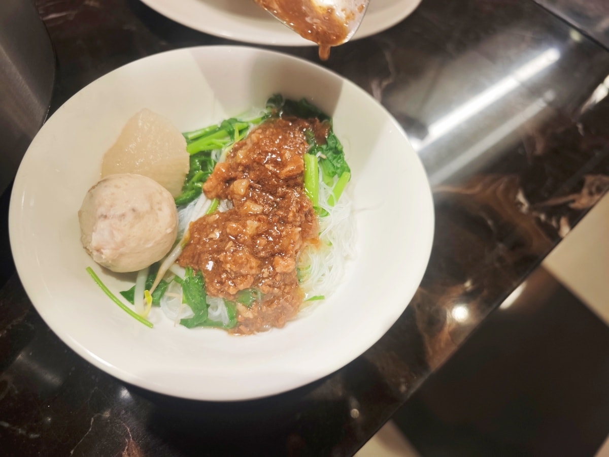 【高雄住宿推薦】康橋商旅三多商圈館:一泊三食吃到飽?超狂宵夜、下午茶、早餐全制霸,小資族與親子的南台灣首選! - 第42張圖 【高雄住宿推薦】康橋商旅三多商圈館:一泊三食吃到飽?超狂宵夜、下午茶、早餐全制霸,小資族與親子的南台灣首選!