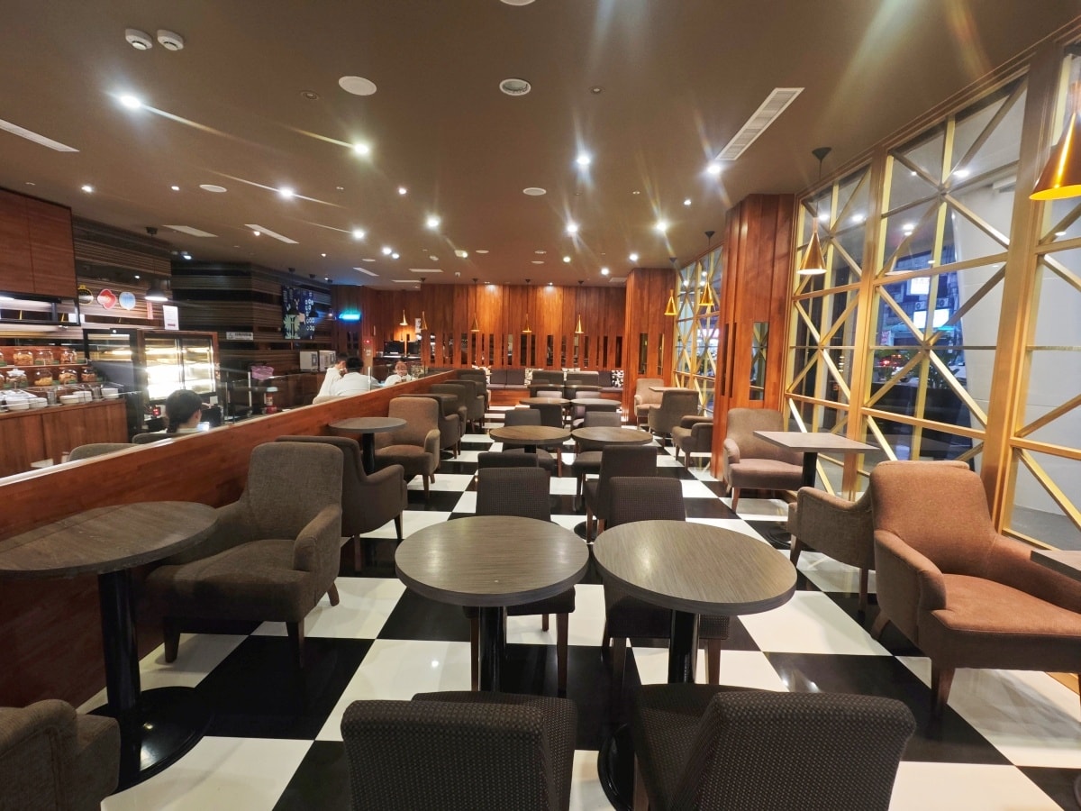【高雄住宿推薦】康橋商旅三多商圈館:一泊三食吃到飽?超狂宵夜、下午茶、早餐全制霸,小資族與親子的南台灣首選! - 第7張圖 【高雄住宿推薦】康橋商旅三多商圈館:一泊三食吃到飽?超狂宵夜、下午茶、早餐全制霸,小資族與親子的南台灣首選!