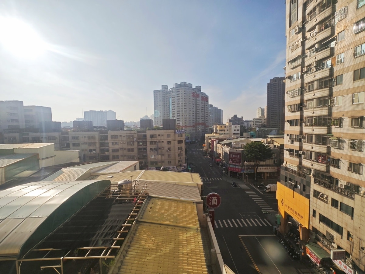 【高雄住宿推薦】康橋商旅三多商圈館:一泊三食吃到飽?超狂宵夜、下午茶、早餐全制霸,小資族與親子的南台灣首選! - 第50張圖 【高雄住宿推薦】康橋商旅三多商圈館:一泊三食吃到飽?超狂宵夜、下午茶、早餐全制霸,小資族與親子的南台灣首選!