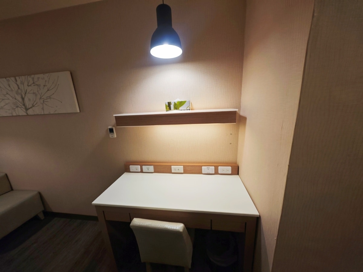【高雄住宿推薦】康橋商旅三多商圈館:一泊三食吃到飽?超狂宵夜、下午茶、早餐全制霸,小資族與親子的南台灣首選! - 第19張圖 【高雄住宿推薦】康橋商旅三多商圈館:一泊三食吃到飽?超狂宵夜、下午茶、早餐全制霸,小資族與親子的南台灣首選!