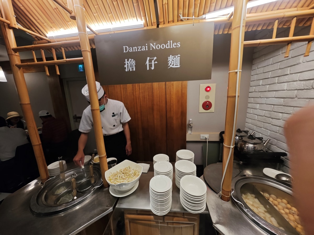 康橋大飯店光榮碼頭-高雄港景飯店首選!康橋光榮碼頭館:開窗即見流行音樂中心,24小時點心吧寵壞你的胃 - 第47張圖 康橋大飯店光榮碼頭-高雄港景飯店首選!康橋光榮碼頭館:開窗即見流行音樂中心,24小時點心吧寵壞你的胃