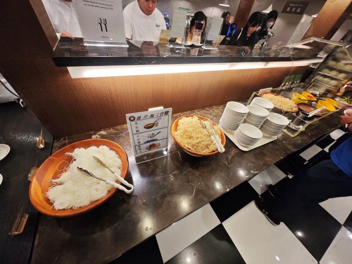 康橋大飯店光榮碼頭-高雄港景飯店首選!康橋光榮碼頭館:開窗即見流行音樂中心,24小時點心吧寵壞你的胃 - 第62張圖 康橋大飯店光榮碼頭-高雄港景飯店首選!康橋光榮碼頭館:開窗即見流行音樂中心,24小時點心吧寵壞你的胃
