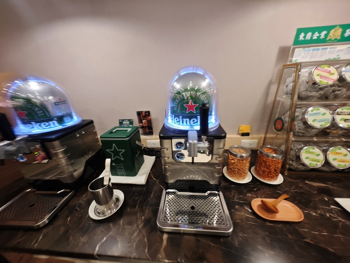 康橋大飯店光榮碼頭-高雄港景飯店首選!康橋光榮碼頭館:開窗即見流行音樂中心,24小時點心吧寵壞你的胃 - 第52張圖 康橋大飯店光榮碼頭-高雄港景飯店首選!康橋光榮碼頭館:開窗即見流行音樂中心,24小時點心吧寵壞你的胃