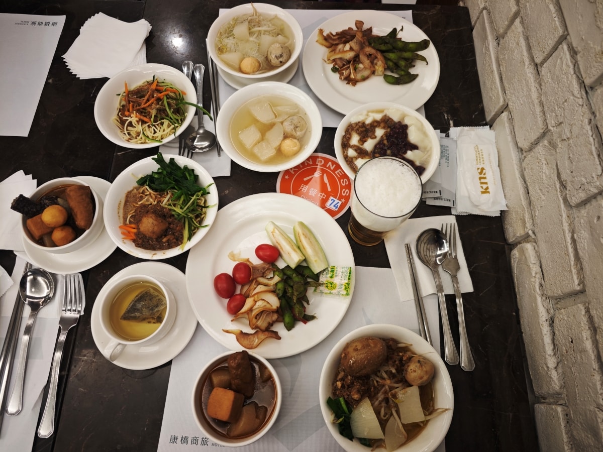 康橋大飯店光榮碼頭-高雄港景飯店首選!康橋光榮碼頭館:開窗即見流行音樂中心,24小時點心吧寵壞你的胃 - 第64張圖 康橋大飯店光榮碼頭-高雄港景飯店首選!康橋光榮碼頭館:開窗即見流行音樂中心,24小時點心吧寵壞你的胃