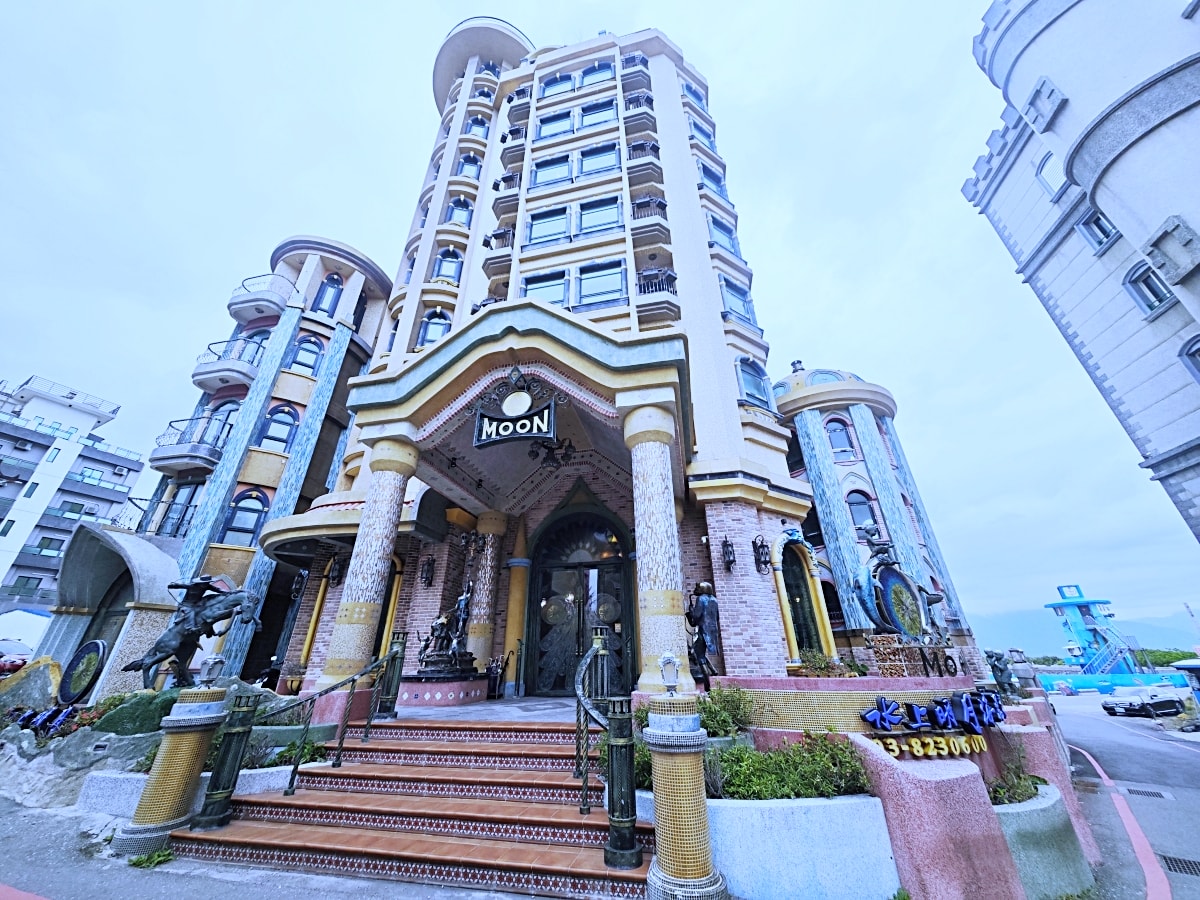 水上明月渡假飯店HotelMoon美食與娛樂~時光與味蕾的安心避風港-在水上明月的感官漫遊