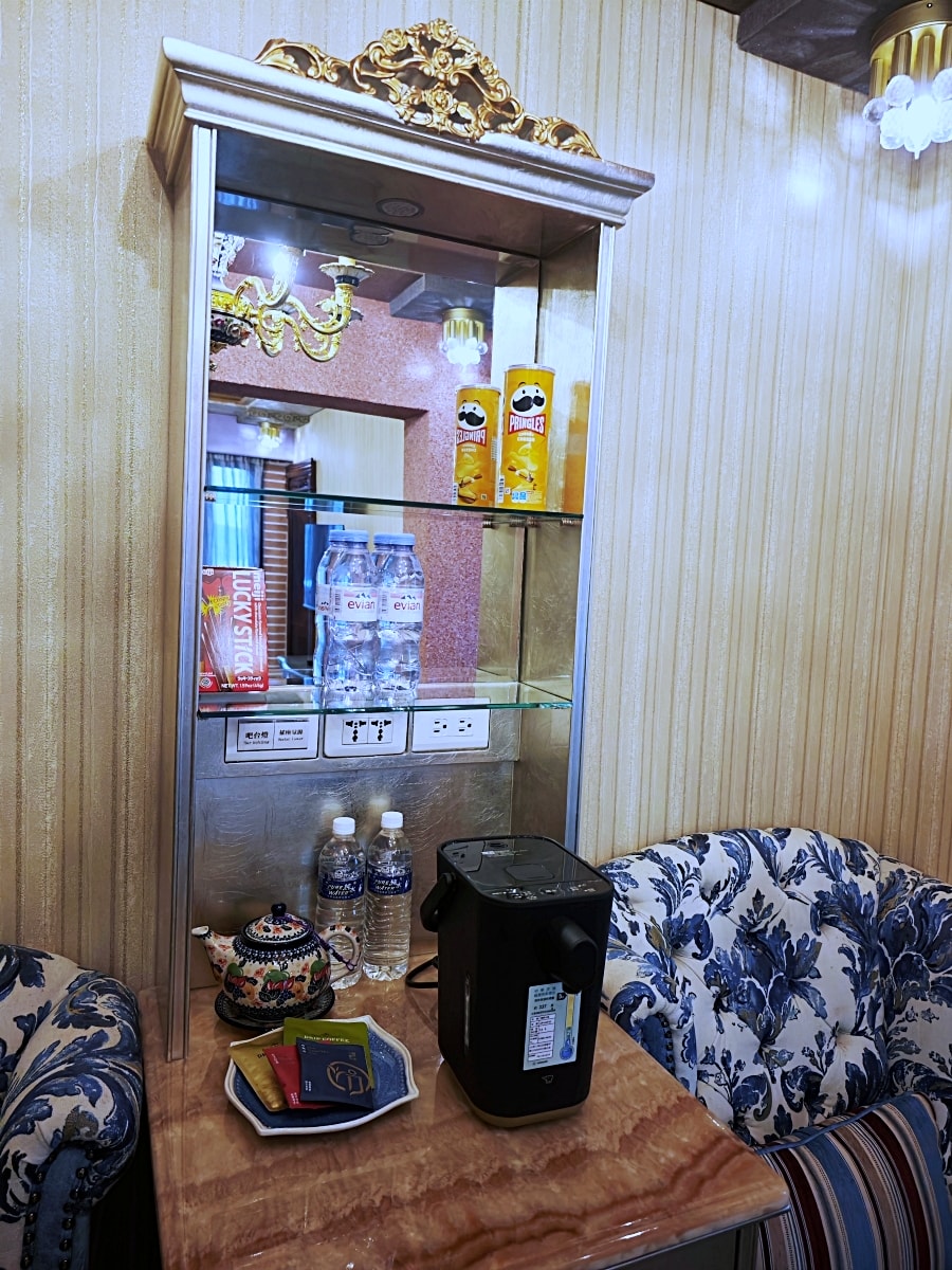 水上明月渡假飯店HotelMoon—海灣邊的家外之家建築與靈魂