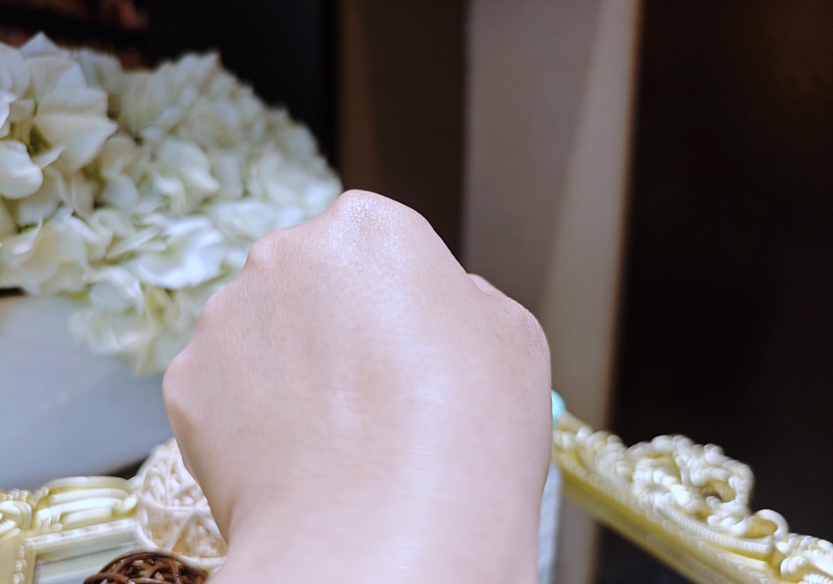 GEODERM 保養品好用嗎？評價分享｜西班牙原裝純淨全效防禦精華液與熊果素淨白勻膚夜間精華液心得