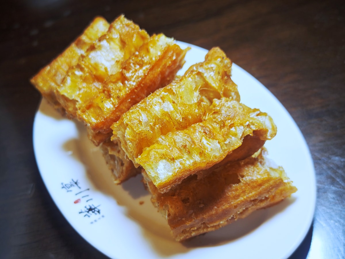 老字號的堅持：華川宴板橋店，一場關於「香氣」與「古韻」的味蕾深度遊