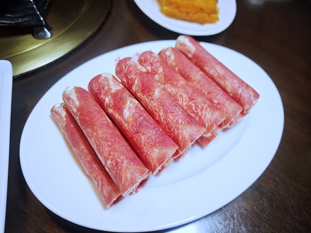 老字號的堅持：華川宴板橋店，一場關於「香氣」與「古韻」的味蕾深度遊