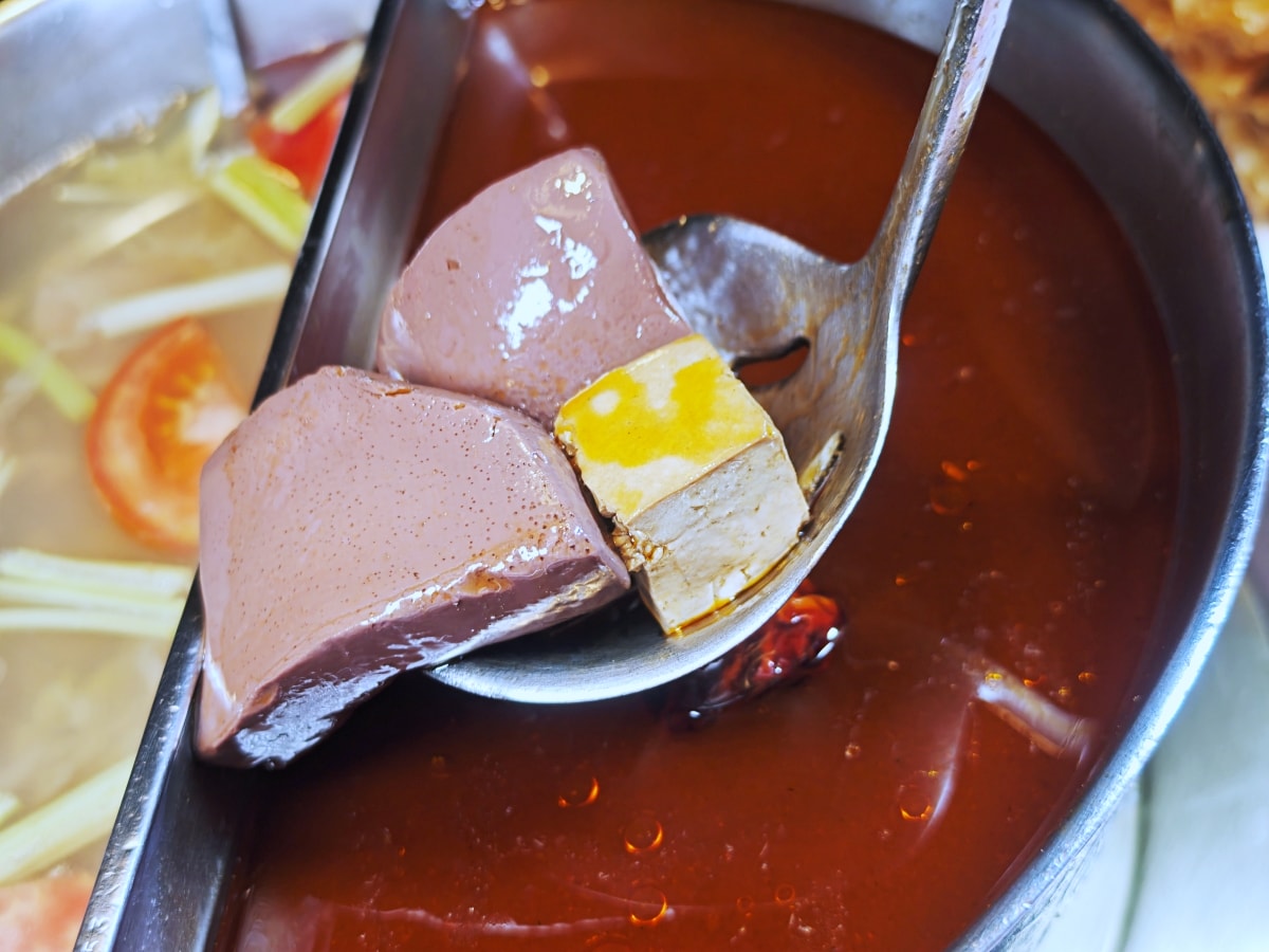 老字號的堅持：華川宴板橋店，一場關於「香氣」與「古韻」的味蕾深度遊