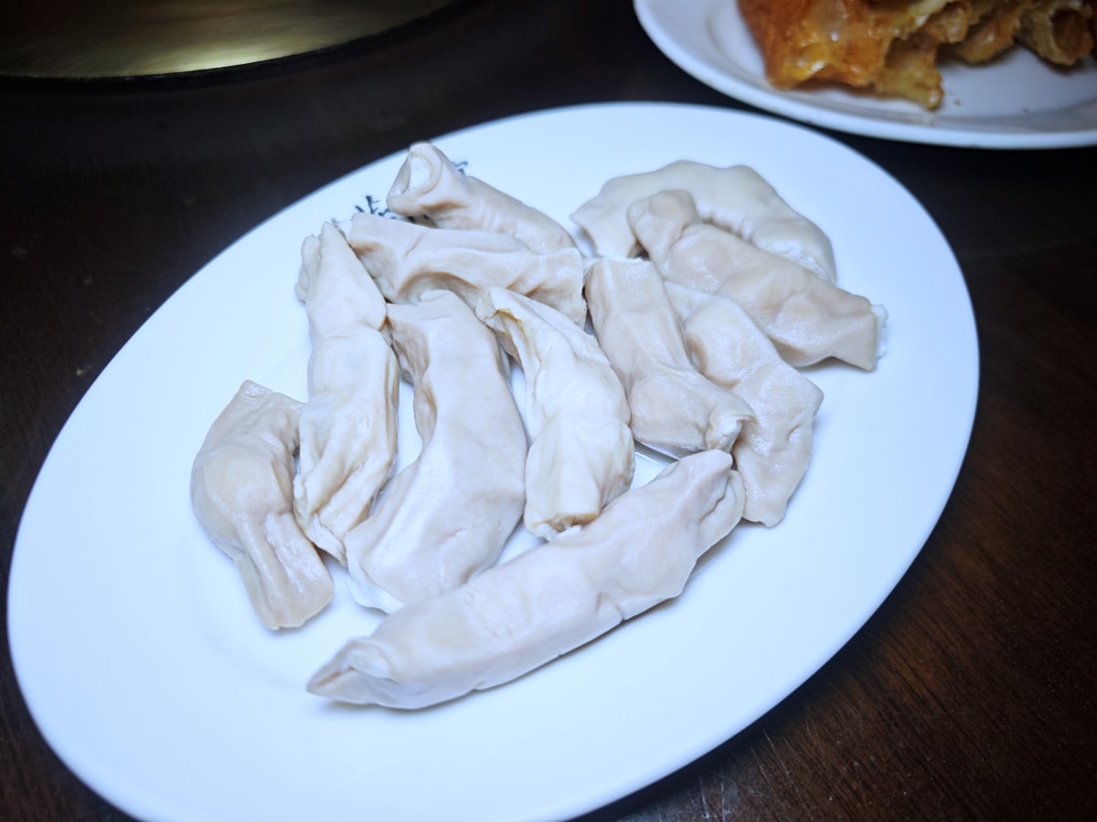 老字號的堅持：華川宴板橋店，一場關於「香氣」與「古韻」的味蕾深度遊