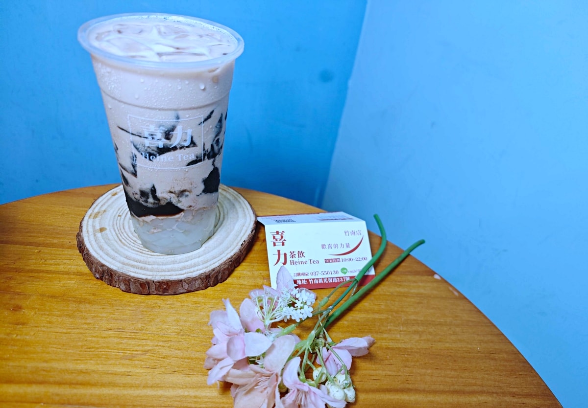 [苗栗竹南美食推薦]喜力茶飲-在地人必喝手搖飲，濃郁大甲芋頭牛奶與爆量配料「還想再一杯」！