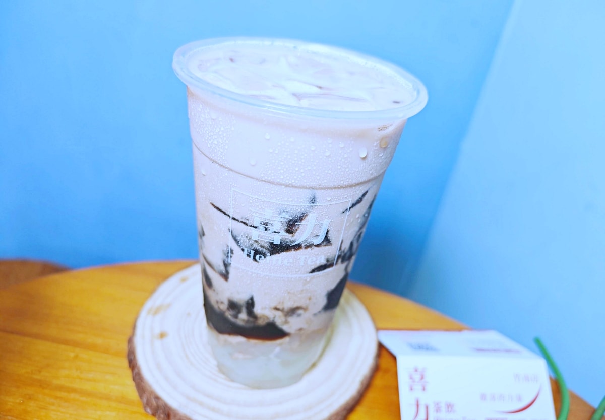 [苗栗竹南美食推薦]喜力茶飲-在地人必喝手搖飲，濃郁大甲芋頭牛奶與爆量配料「還想再一杯」！