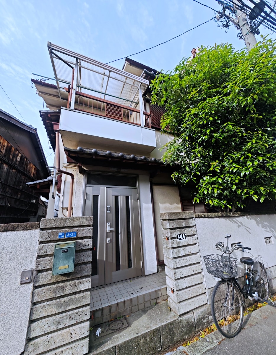 【關西漫遊記】從兵庫、神戶到京都和大阪的極致優雅：專業包車，讓 9 公斤炎舞炊電飯鍋也能化作輕盈風景