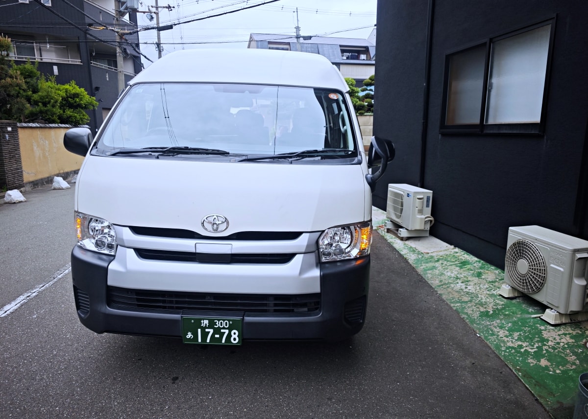 【關西漫遊記】從兵庫、神戶到京都和大阪的極致優雅：專業包車，讓 9 公斤炎舞炊電飯鍋也能化作輕盈風景