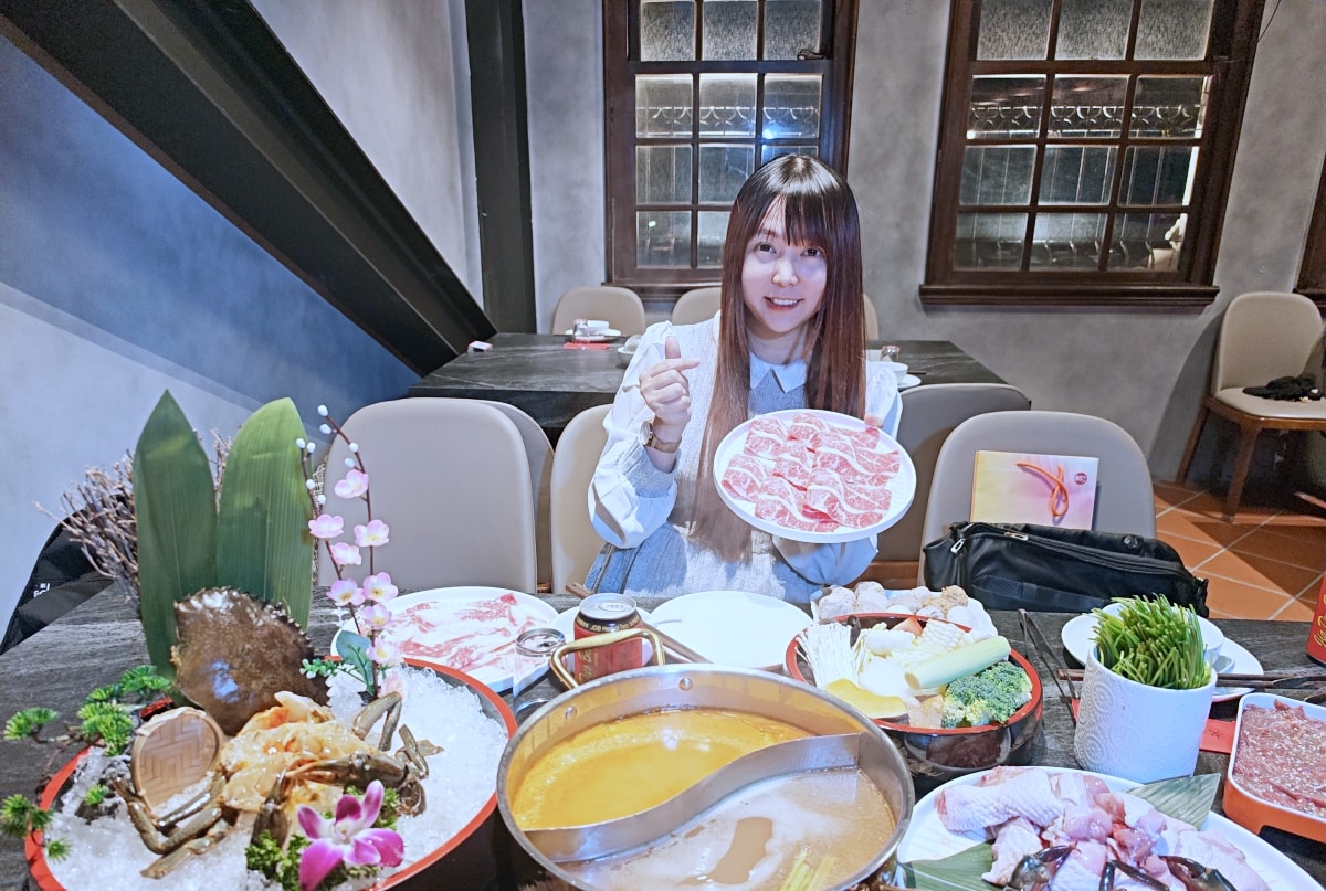 當科技巨擘遇上百年醫館:大稻埕「老撈麻辣火鍋」雞煲蟹的歷史盛宴 - 第52張圖 當科技巨擘遇上百年醫館:大稻埕「老撈麻辣火鍋」雞煲蟹的歷史盛宴