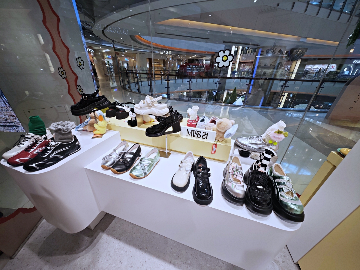 不知道去哪，那就去大江！‥‥全桃最美打卡mall從早逛到晚也不累！大江改裝新空間＋網美打卡＋美食甜點，全都幫你準備好！