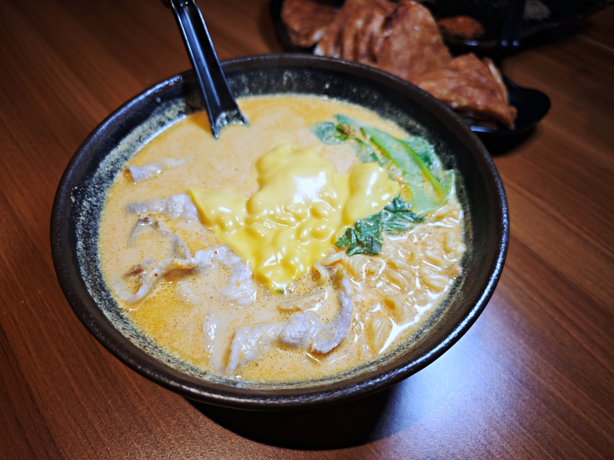 【桃園深夜食堂】柒息地：熬製五小時的職人神醬，與 19 元起的人情味串燒
