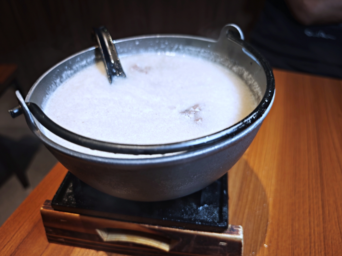 【桃園深夜食堂】柒息地：熬製五小時的職人神醬，與 19 元起的人情味串燒