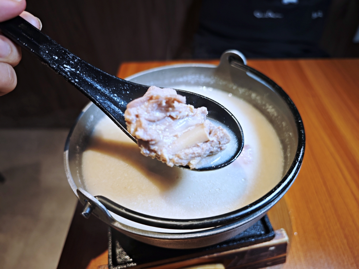 【桃園深夜食堂】柒息地：熬製五小時的職人神醬，與 19 元起的人情味串燒