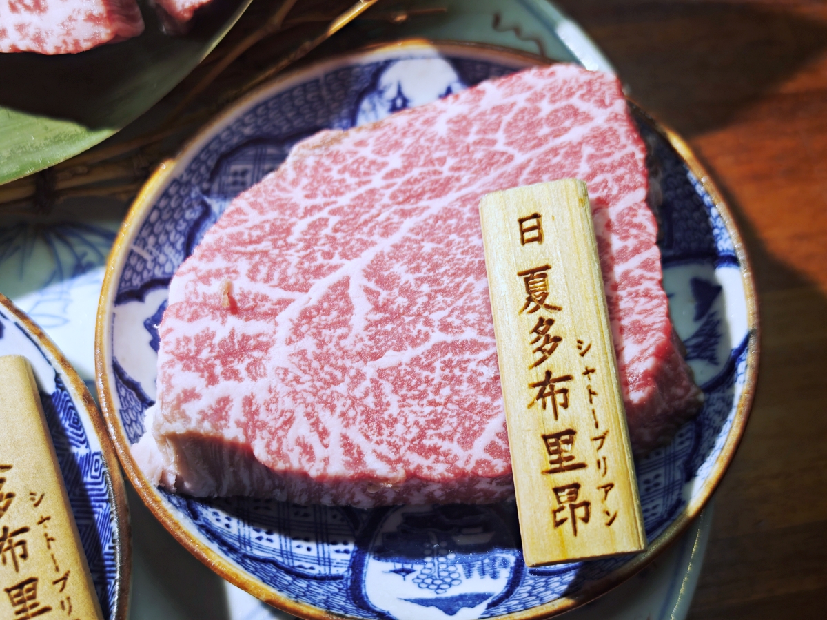 【台北東區燒肉推薦】三樵炭火燒肉:秒飛日本東京! - 第63張圖 【台北東區燒肉推薦】三樵炭火燒肉:秒飛日本東京!