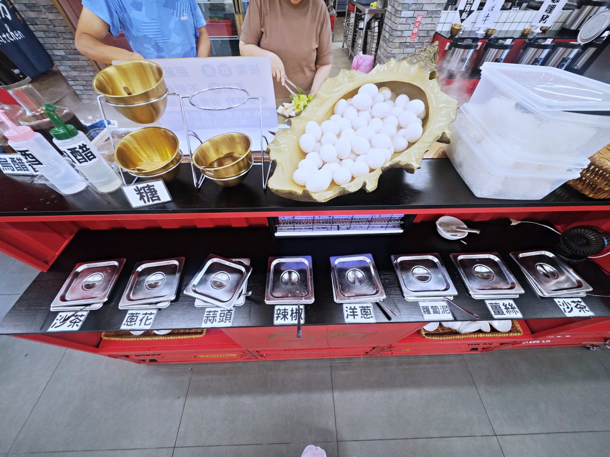 礁溪火鍋推薦｜動涮溫體涮涮鍋！每日新鮮直送溫體肉、現熬真材實料湯頭，海鮮肉品與自助吧一次滿足