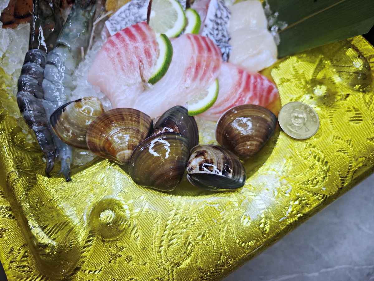 【台北東區火鍋推薦】新肉多多:鍋物界的卡地亞!700元入主極致儀式感,平日不限時的高質感約會首選 - 第58張圖 【台北東區火鍋推薦】新肉多多:鍋物界的卡地亞!700元入主極致儀式感,平日不限時的高質感約會首選