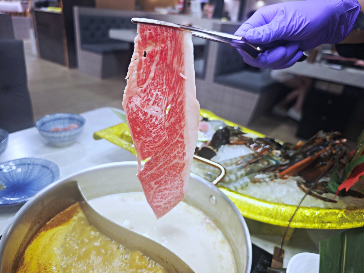 【台北東區火鍋推薦】新肉多多:鍋物界的卡地亞!700元入主極致儀式感,平日不限時的高質感約會首選 - 第75張圖 【台北東區火鍋推薦】新肉多多:鍋物界的卡地亞!700元入主極致儀式感,平日不限時的高質感約會首選