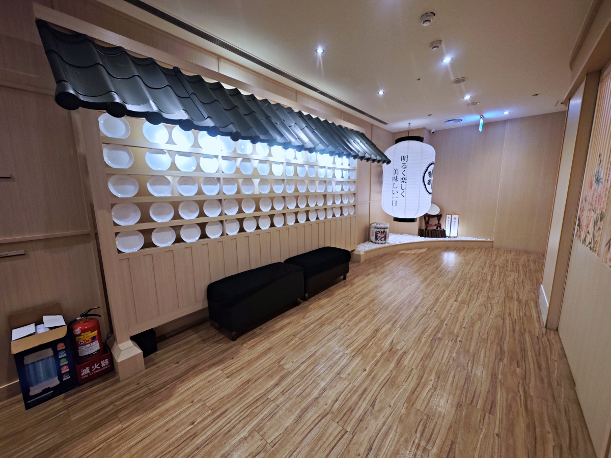 明水然樂板橋店｜2026全新樂御宴開箱 活龍蝦、日本海膽、南非活鮑魚、A5和牛一次滿足！高CP值無菜單鐵板燒推薦