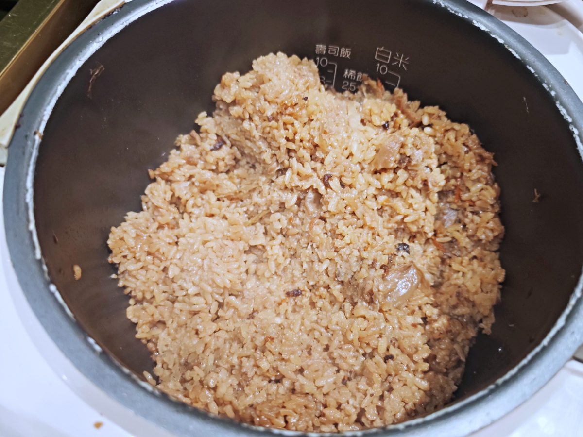 🔥台北美食推薦-新台式火鍋霸主！ 狂一鍋：爆炒香氣、極致CP值，聚餐首選~