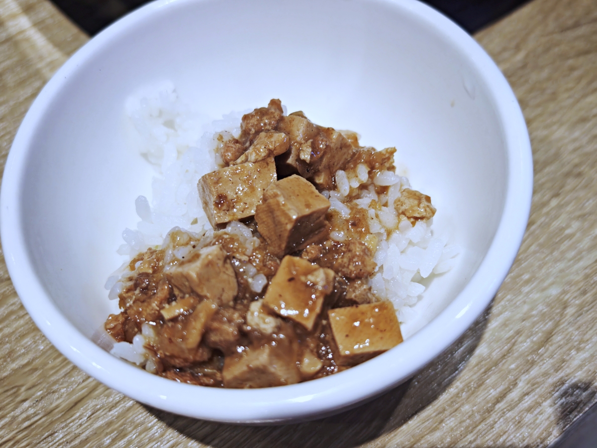 🔥台北美食推薦-新台式火鍋霸主！ 狂一鍋：爆炒香氣、極致CP值，聚餐首選~