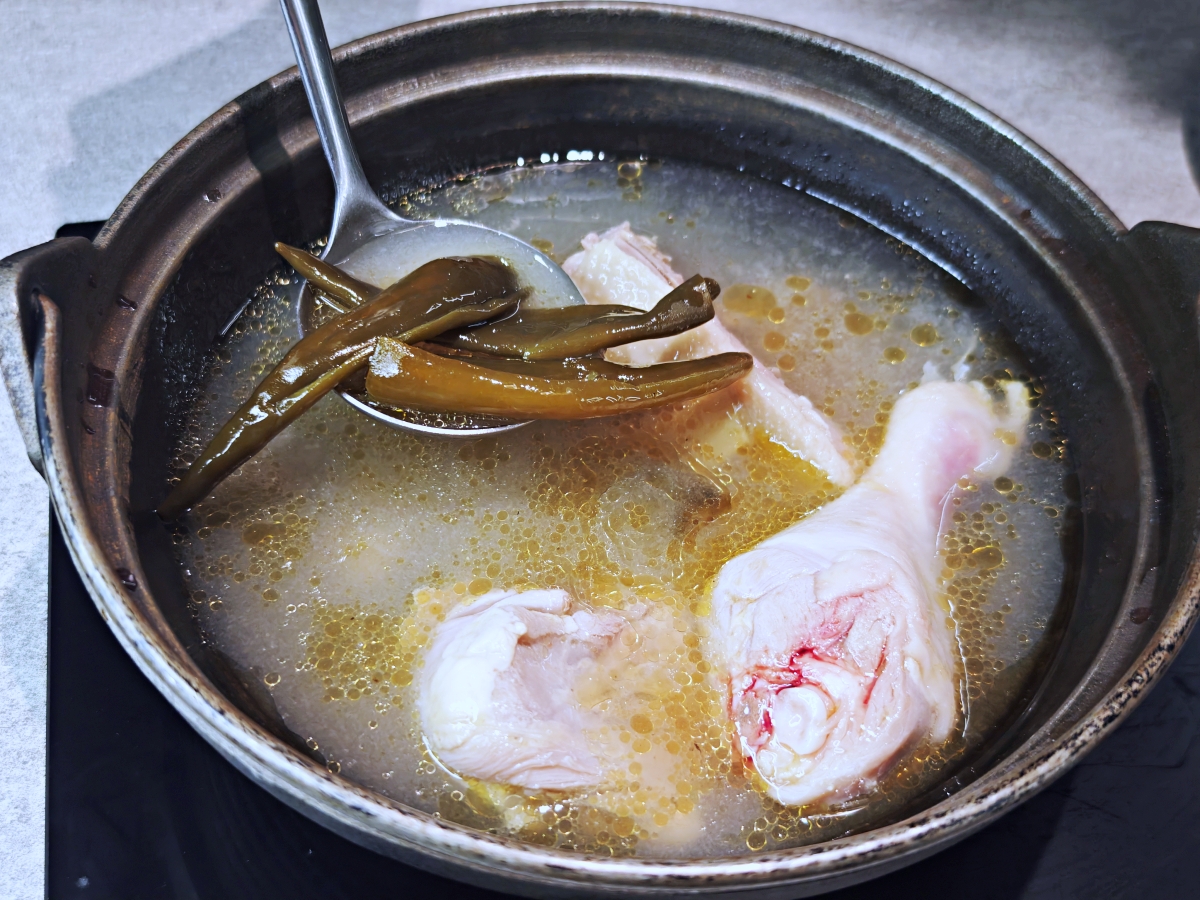 🔥台北美食推薦-新台式火鍋霸主！ 狂一鍋：爆炒香氣、極致CP值，聚餐首選~