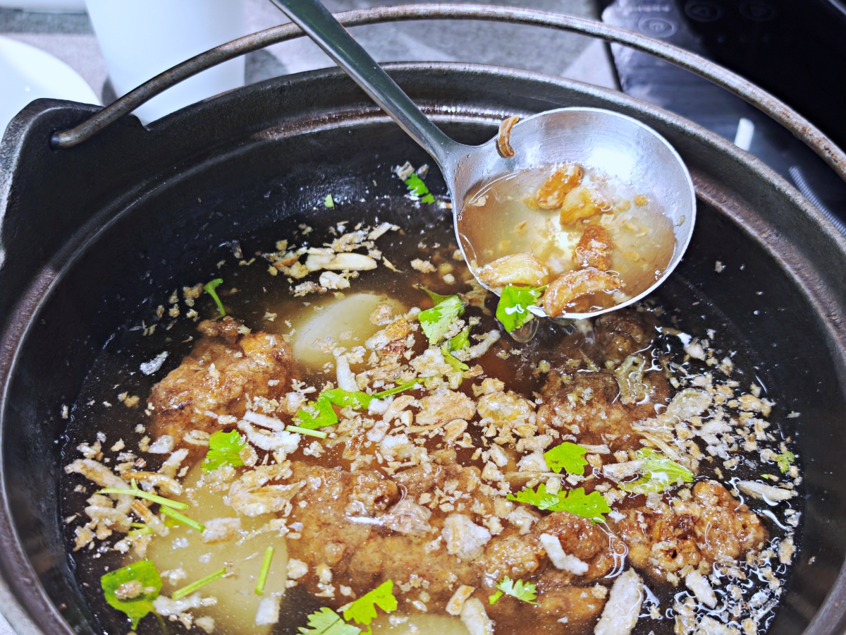 🔥台北美食推薦-新台式火鍋霸主！ 狂一鍋：爆炒香氣、極致CP值，聚餐首選~