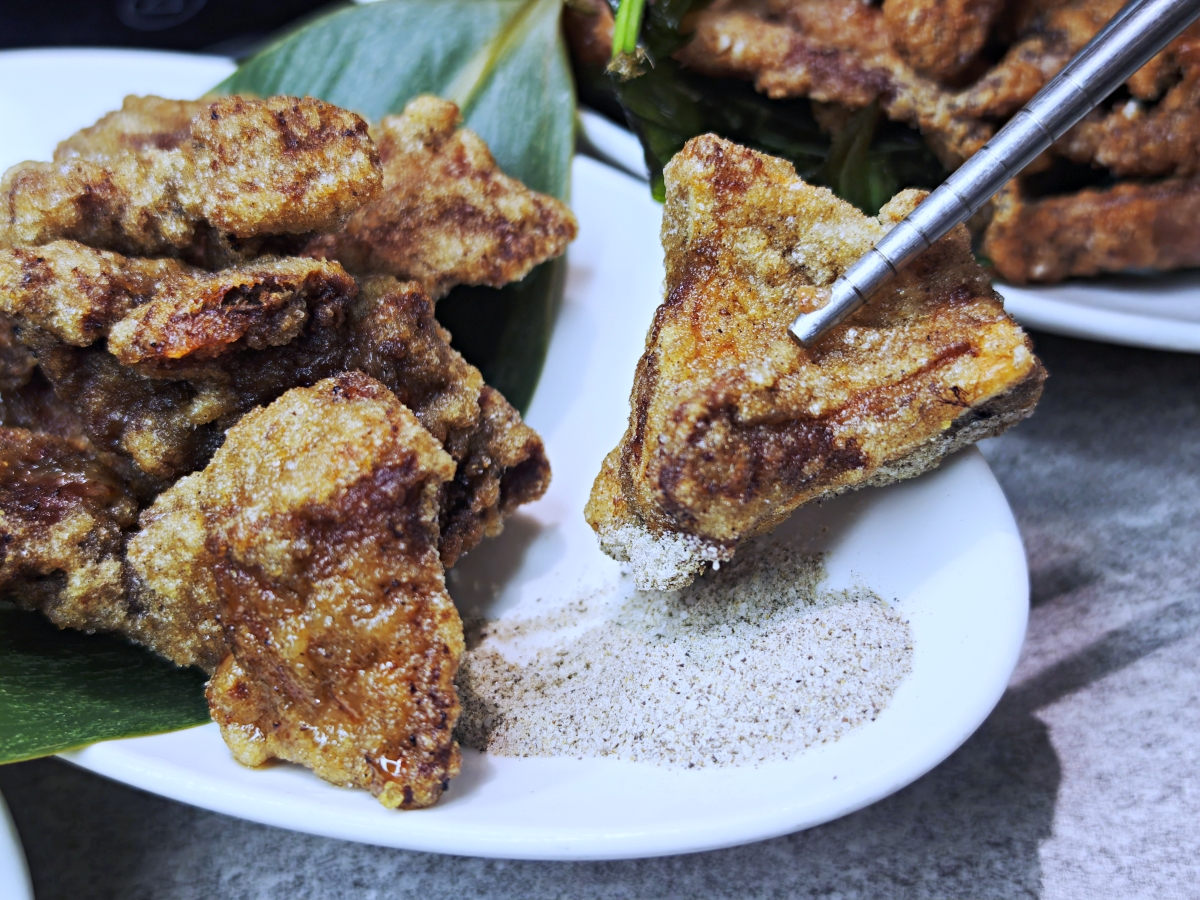 🔥台北美食推薦-新台式火鍋霸主！ 狂一鍋：爆炒香氣、極致CP值，聚餐首選~