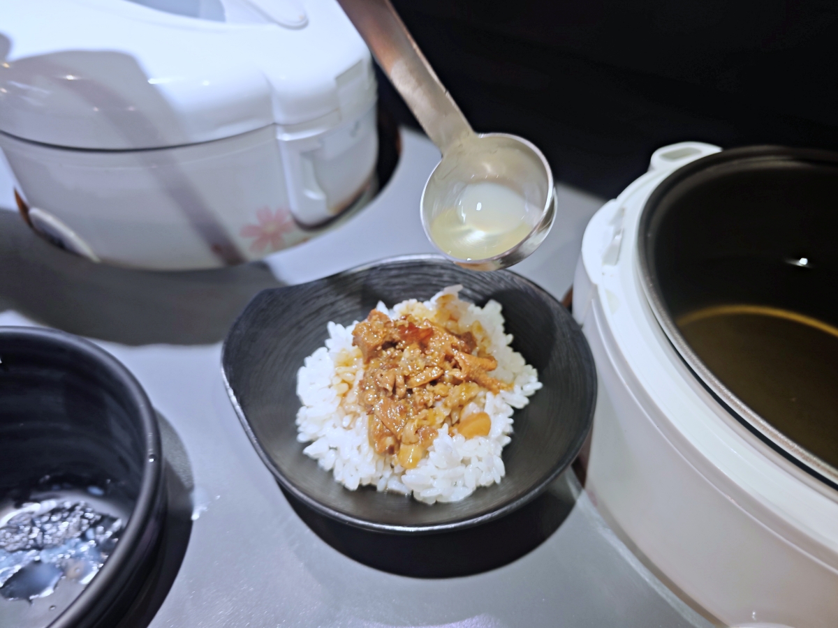 ✨ 網路溫度計蟬聯5年冠軍 ✨ 台灣火鍋第一品牌「肉多多火鍋三峽店」爆炒神湯與超強會員禮全攻略! - 第25張圖 ✨ 網路溫度計蟬聯5年冠軍 ✨ 台灣火鍋第一品牌「肉多多火鍋三峽店」爆炒神湯與超強會員禮全攻略!