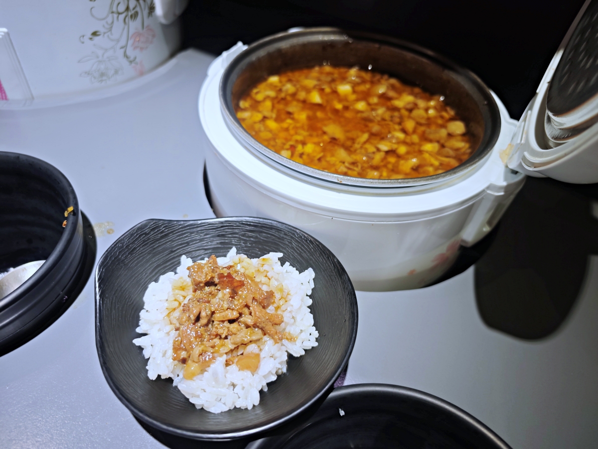 ✨ 網路溫度計蟬聯5年冠軍 ✨ 台灣火鍋第一品牌「肉多多火鍋三峽店」爆炒神湯與超強會員禮全攻略! - 第24張圖 ✨ 網路溫度計蟬聯5年冠軍 ✨ 台灣火鍋第一品牌「肉多多火鍋三峽店」爆炒神湯與超強會員禮全攻略!