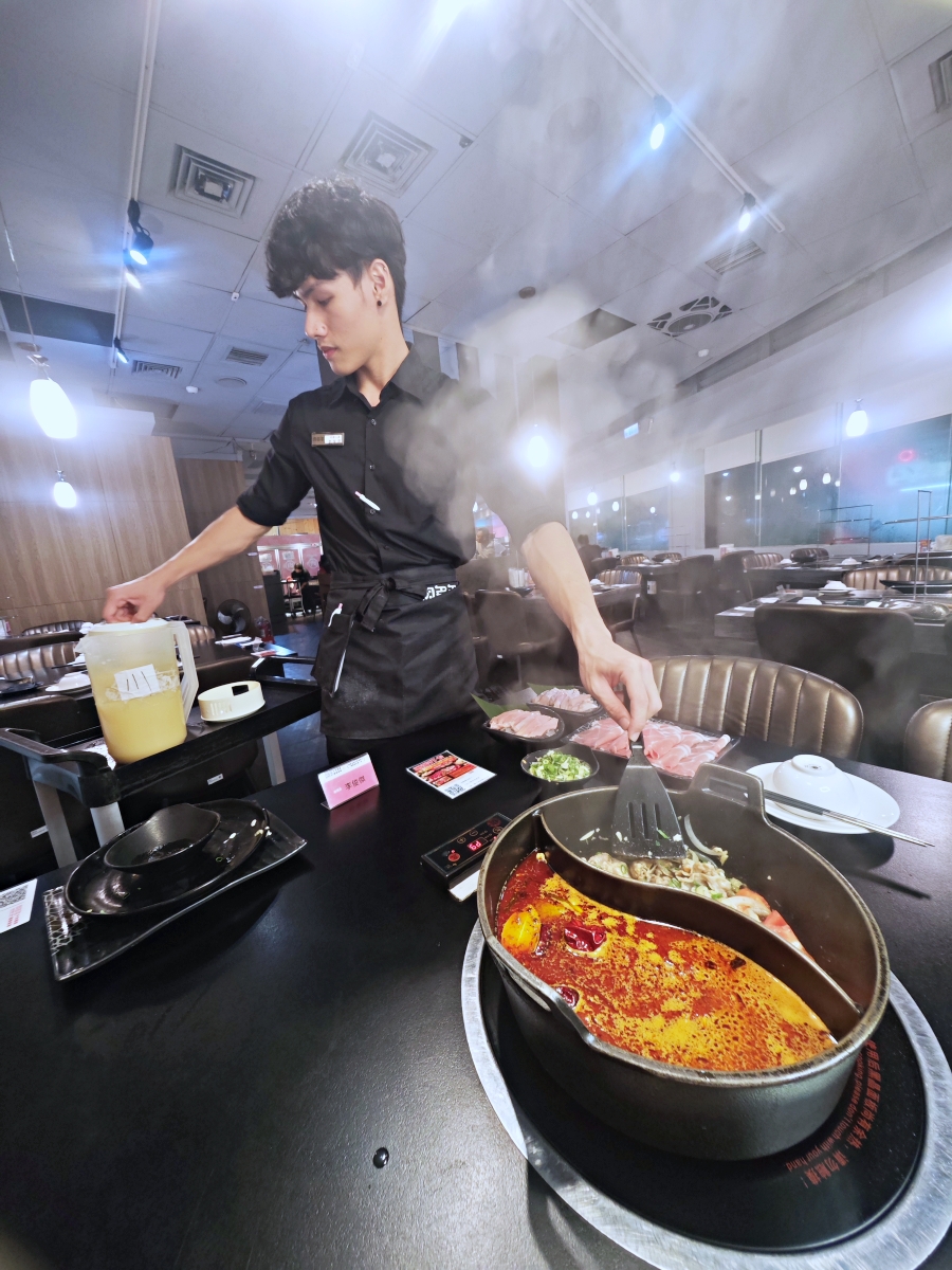 ✨ 網路溫度計蟬聯5年冠軍 ✨ 台灣火鍋第一品牌「肉多多火鍋三峽店」爆炒神湯與超強會員禮全攻略! - 第11張圖 ✨ 網路溫度計蟬聯5年冠軍 ✨ 台灣火鍋第一品牌「肉多多火鍋三峽店」爆炒神湯與超強會員禮全攻略!