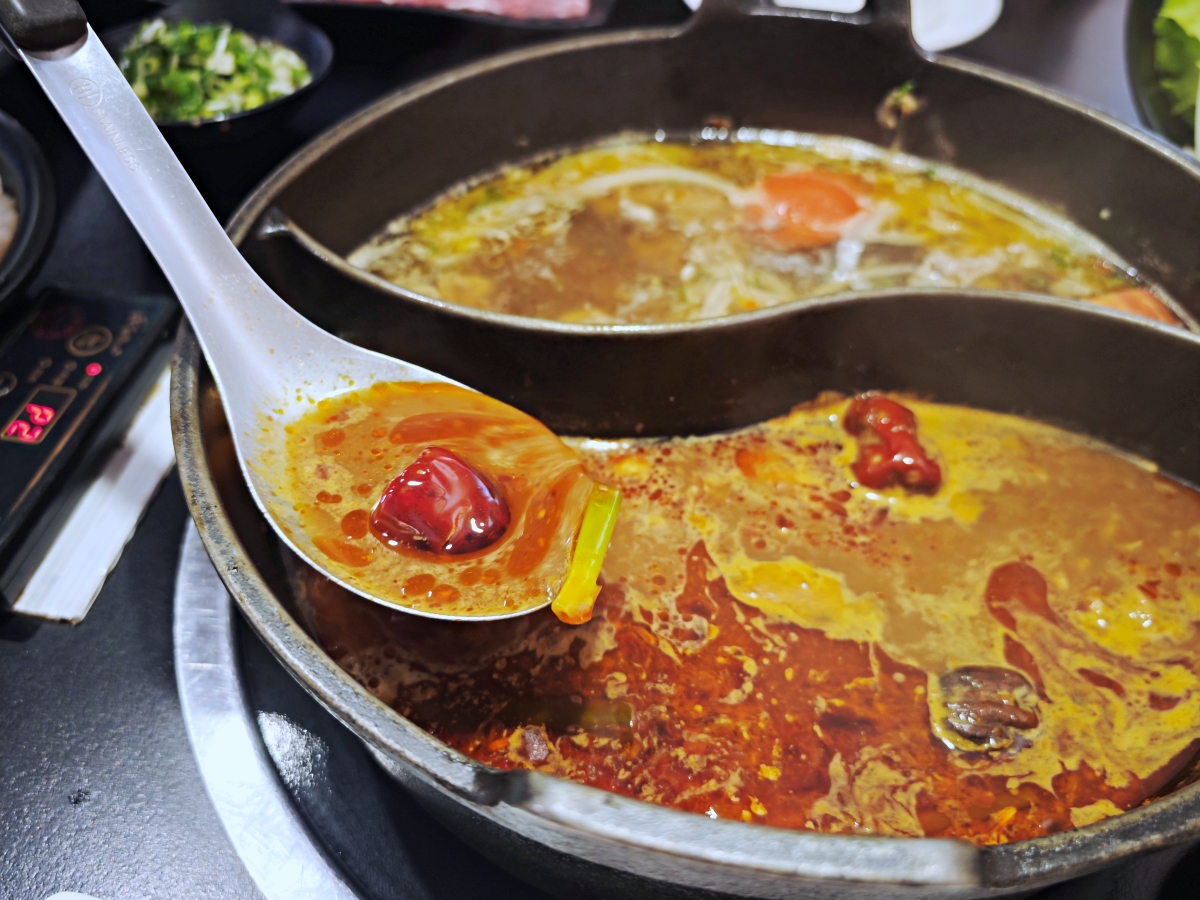 ✨ 網路溫度計蟬聯5年冠軍 ✨ 台灣火鍋第一品牌「肉多多火鍋三峽店」爆炒神湯與超強會員禮全攻略! - 第16張圖 ✨ 網路溫度計蟬聯5年冠軍 ✨ 台灣火鍋第一品牌「肉多多火鍋三峽店」爆炒神湯與超強會員禮全攻略!