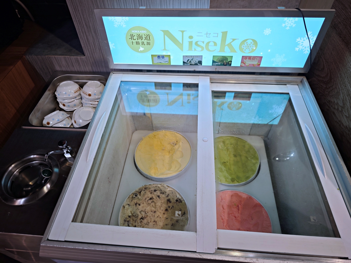 [三柒燒肉專門店桃園中華店] 桃園火車站燒肉吃到飽推薦！A5和牛與頂級海鮮一次滿足，聚餐新選擇