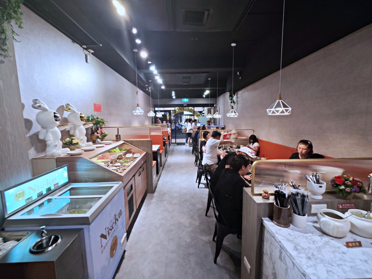 [三柒燒肉專門店桃園中華店] 桃園火車站燒肉吃到飽推薦！A5和牛與頂級海鮮一次滿足，聚餐新選擇